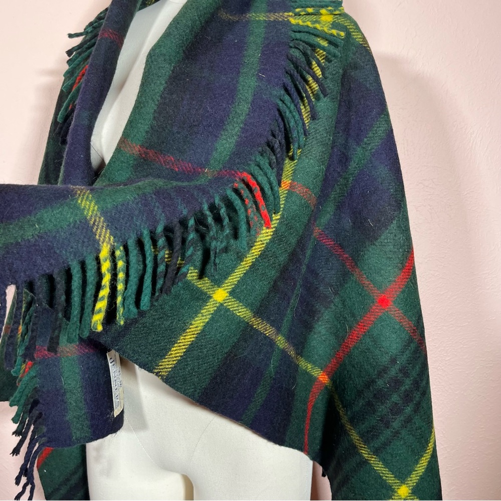 Vintage Scottish Wool Hunter Green Tartan Plaid Oversized Blanket Scarf Wrap
